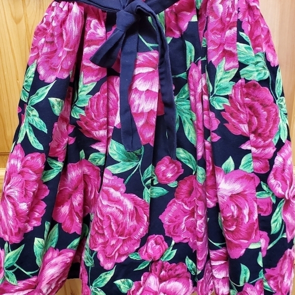 VINTAGE PLUM PUDDING LTD GIRLS DRESS NAVY BLUE PINK FLOWERS FULL SWIRLY SKIRT 6X - Picture 15 of 16